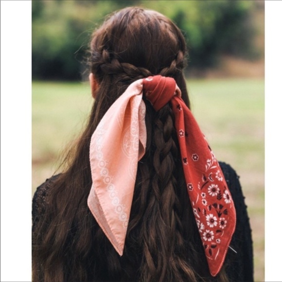 Chic Western two toned scarf - Picture 4 of 4